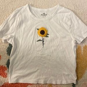 Hollister white tshirt - size M - Sunflower- Like New